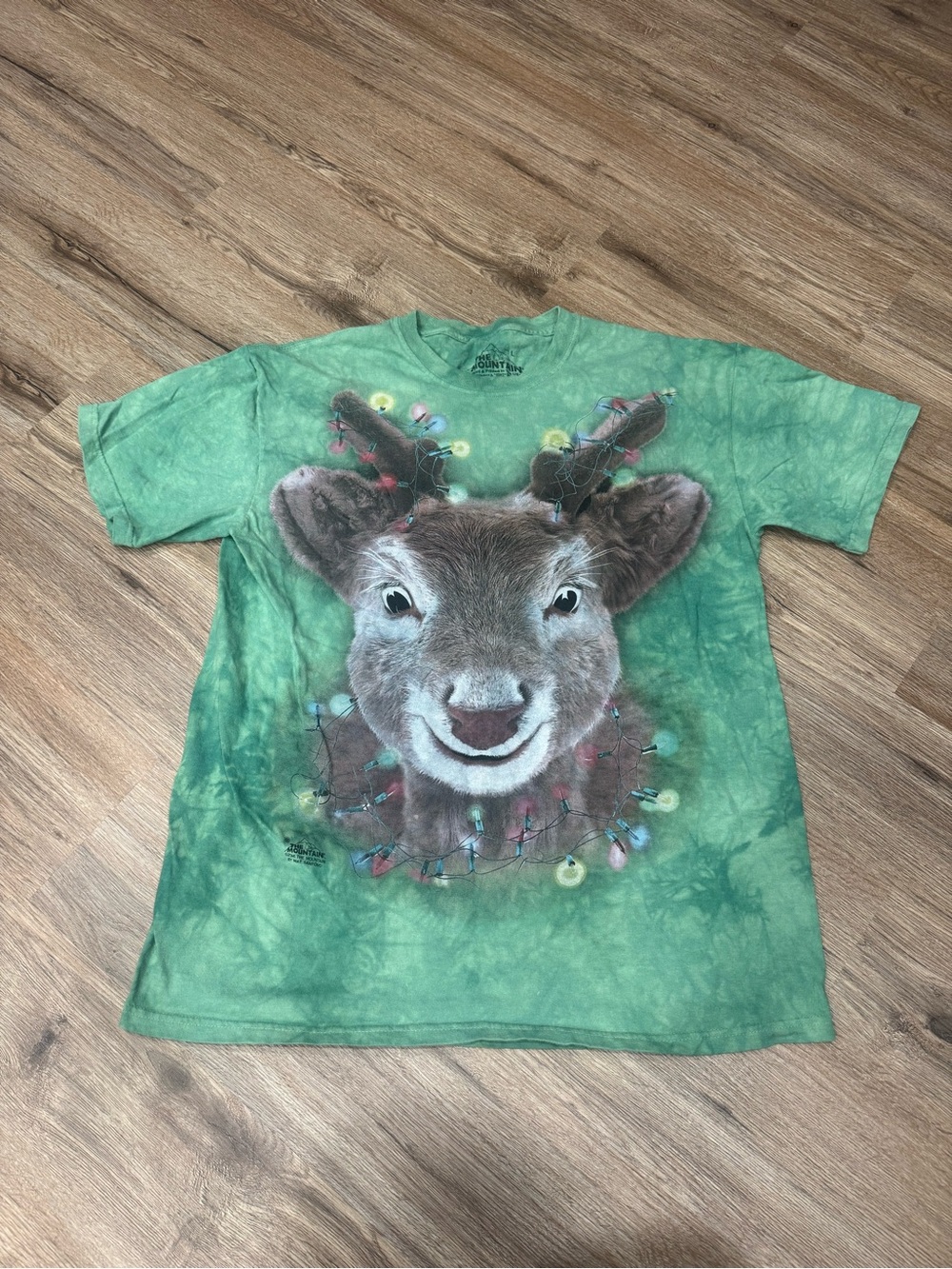 2014 The Mountain Green Tie-Dye Reindeer Graphic Tee